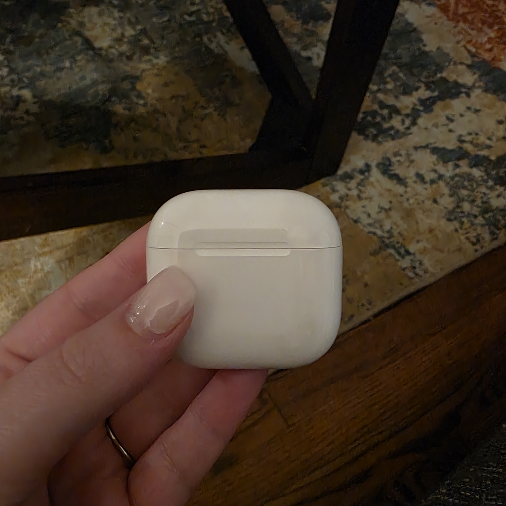 Apple Airpods Gen 4